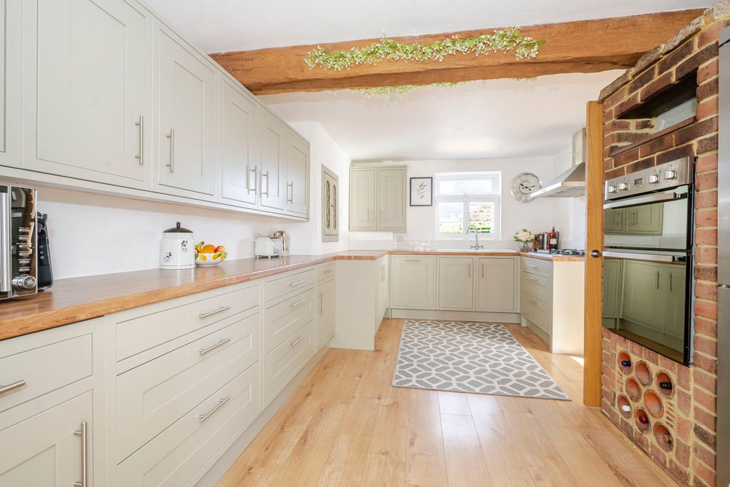 Property photo 3 of 22 Photo 10