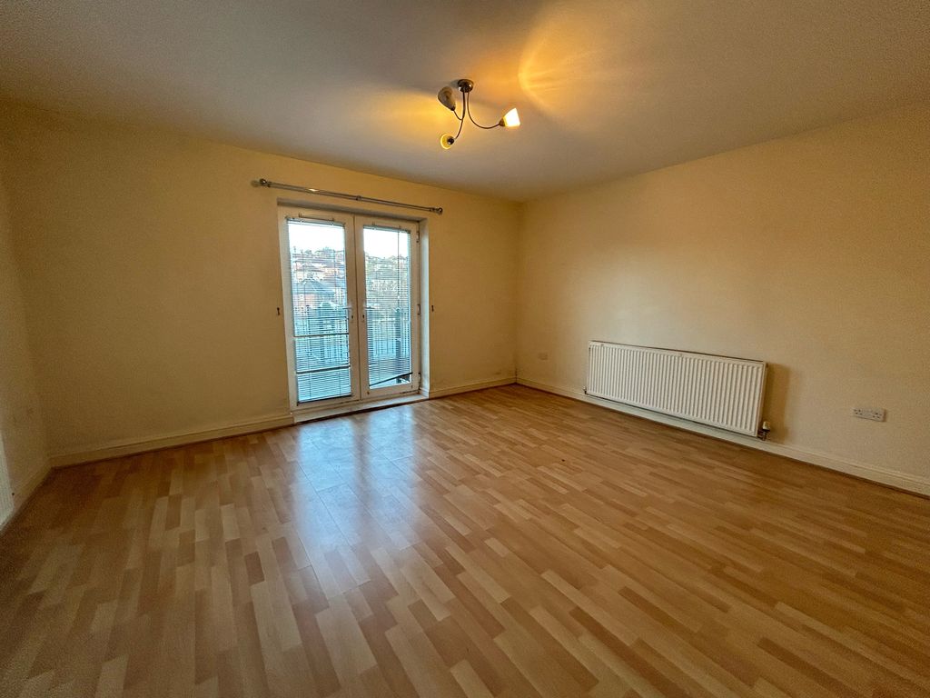 Property photo 2 of 8 Living Area 1