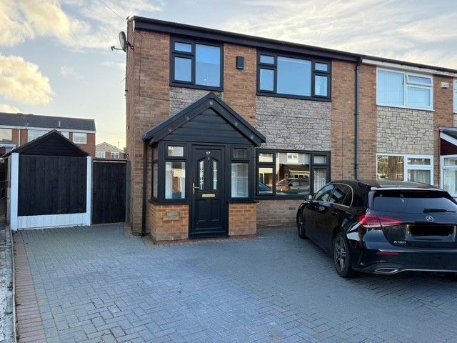 Property photo 1 of 12 Photo