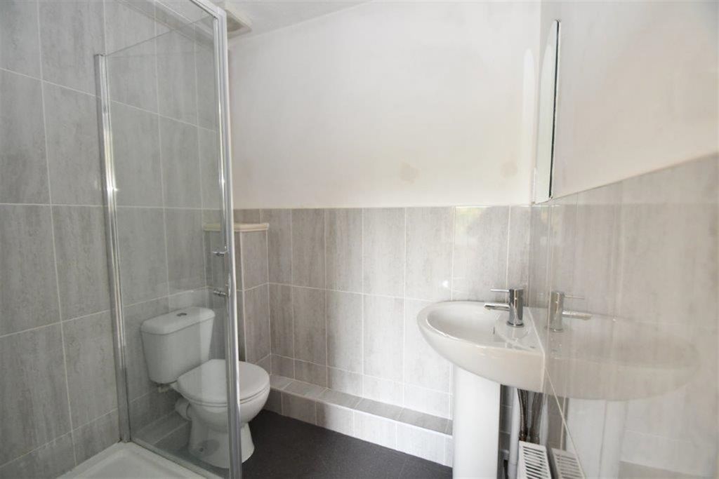 Additional image 7 of 3 bed flat for saleSalisbury Road, Farnborough GU14