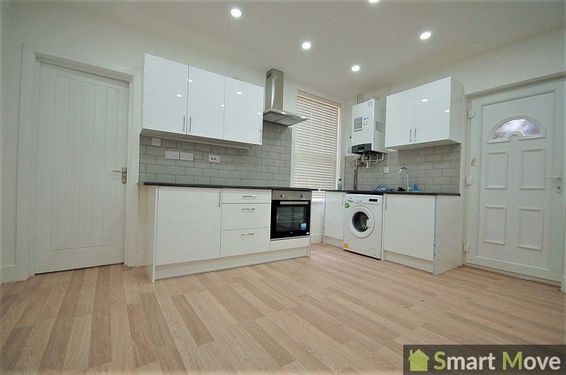 Property photo 2 of 5 Communal Kitchen Area