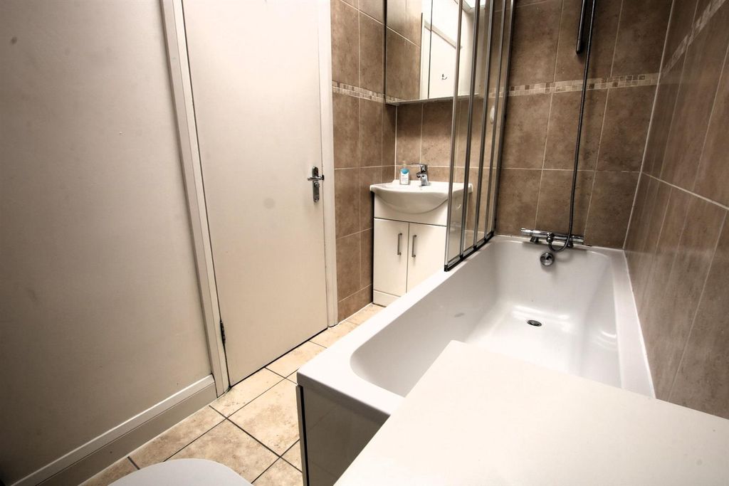 Property photo 1 of 11 Img_1210.Jpg