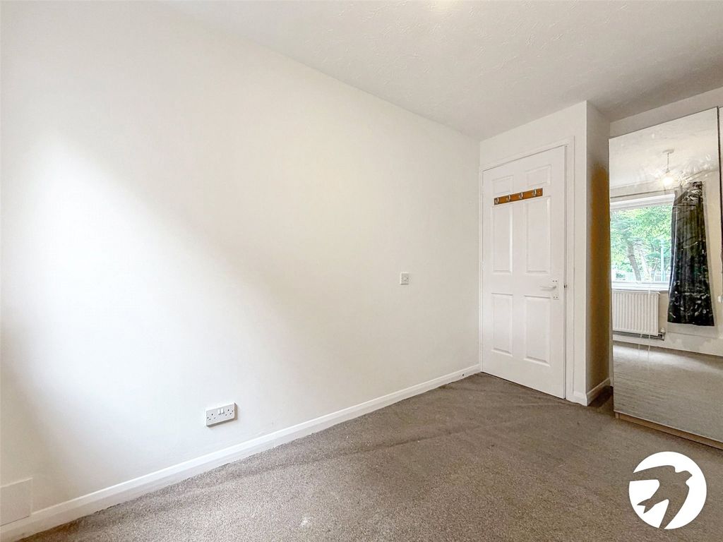 Property photo 3 of 10 Picture No. 11