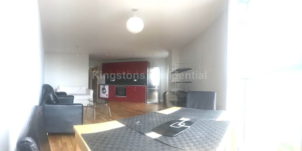 Property photo 2 of 6