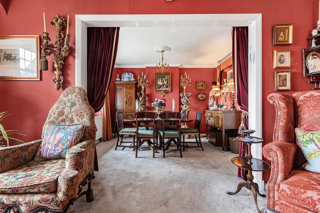 Property photo 3 of 16 7_77612