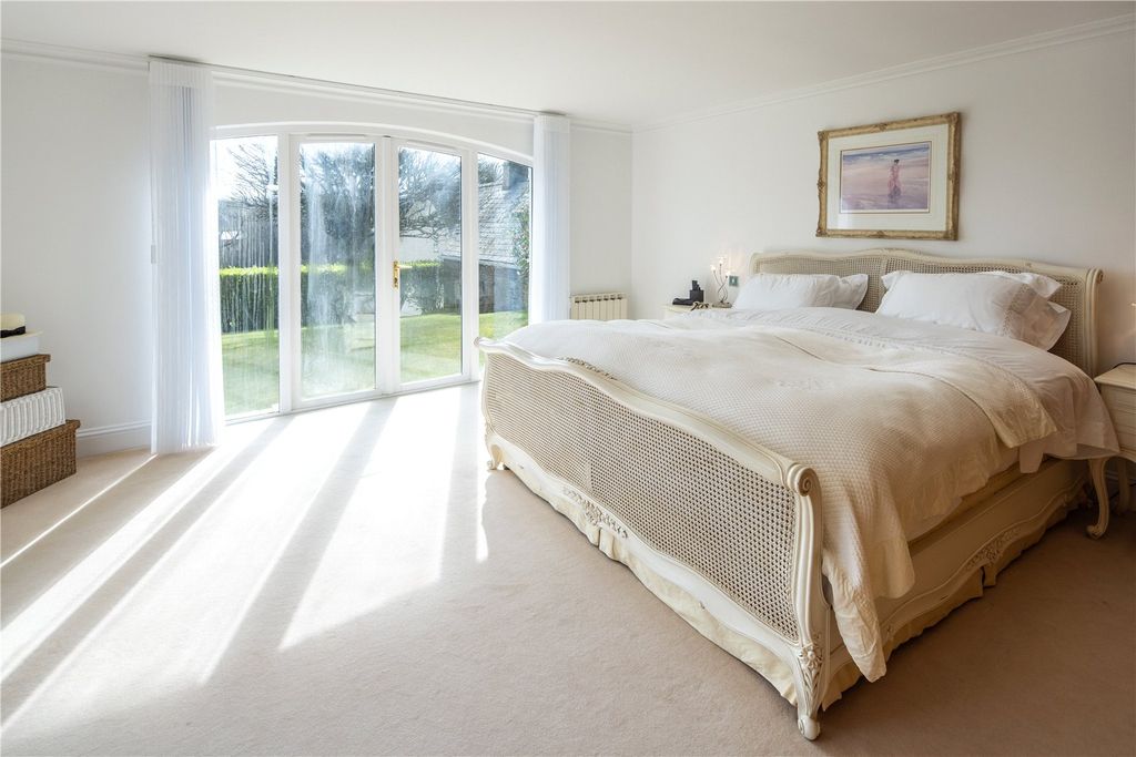 Additional image 8 of 6 bed detached house for saleLe Petit Catillon, Grouville, Jersey JE3