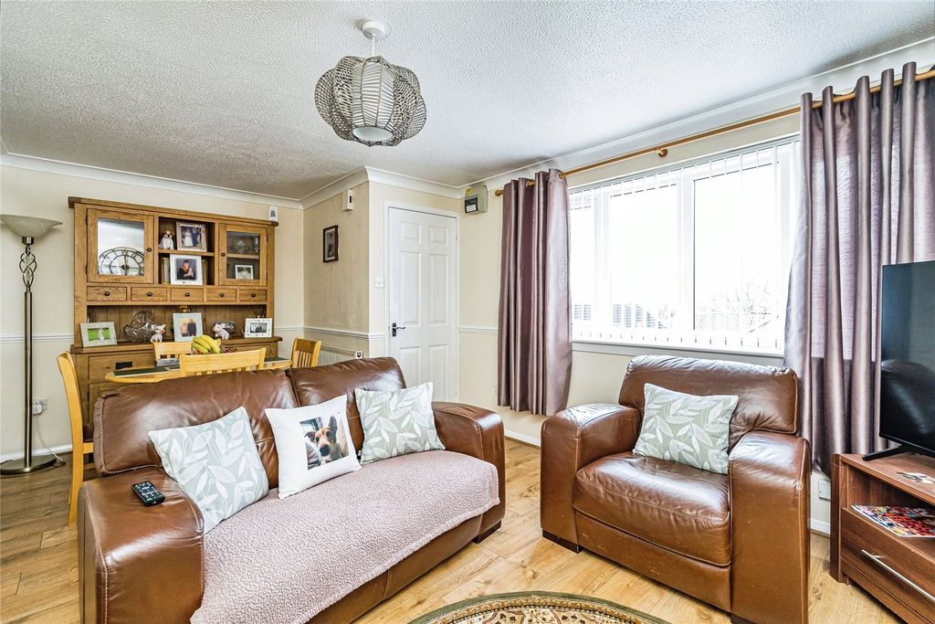 Property photo 3 of 17 Picture No. 09