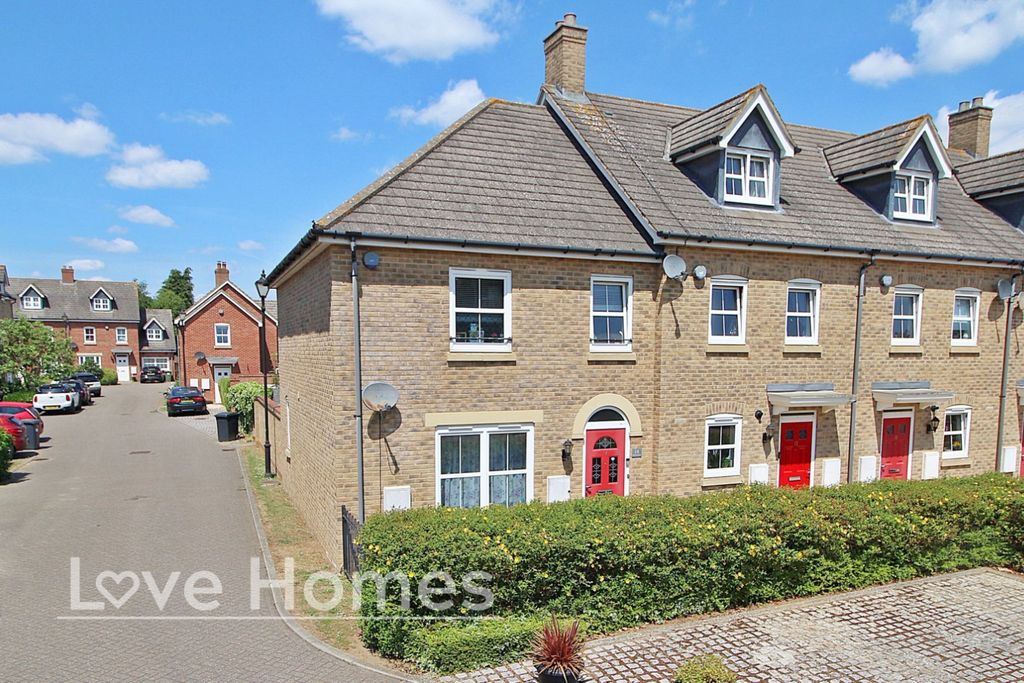Property photo 1 of 8 4307421