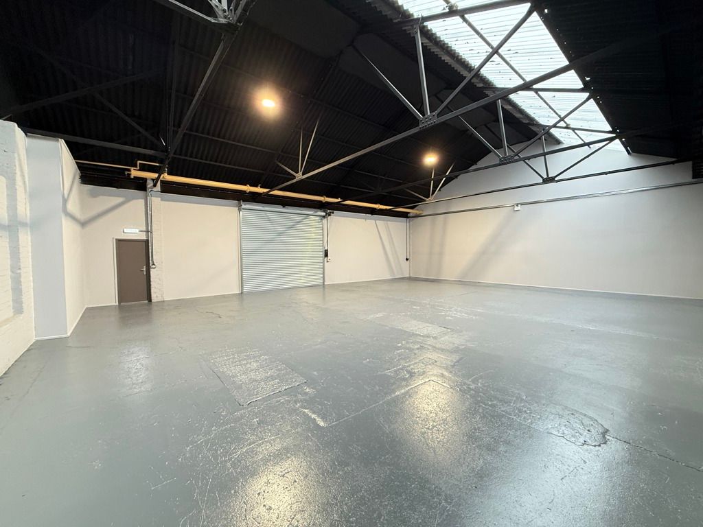 Property photo 1 of 10 Photo 9