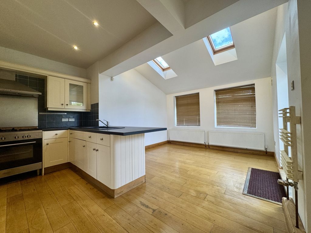 Property photo 2 of 9 Best Sales And Letting Agent Sheffield