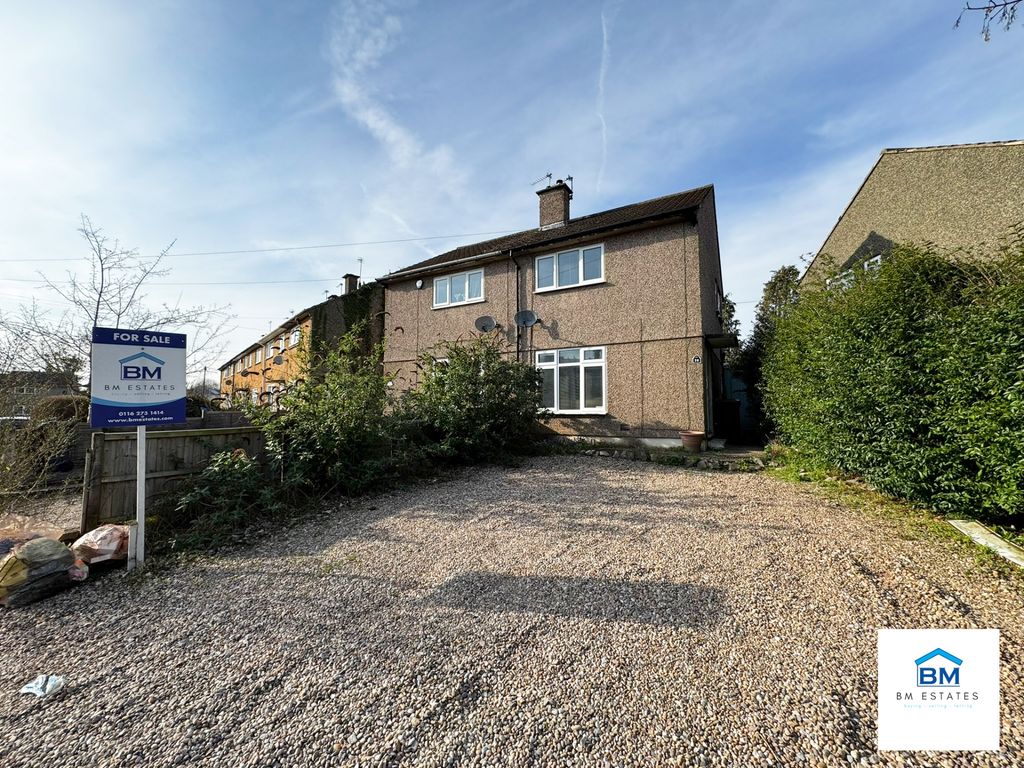 Property photo 1 of 6 Front