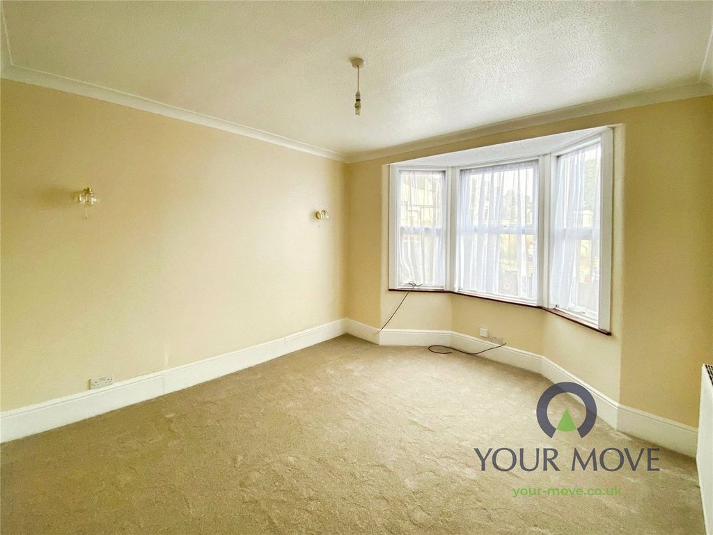 Property photo 2 of 17 Picture No. 09