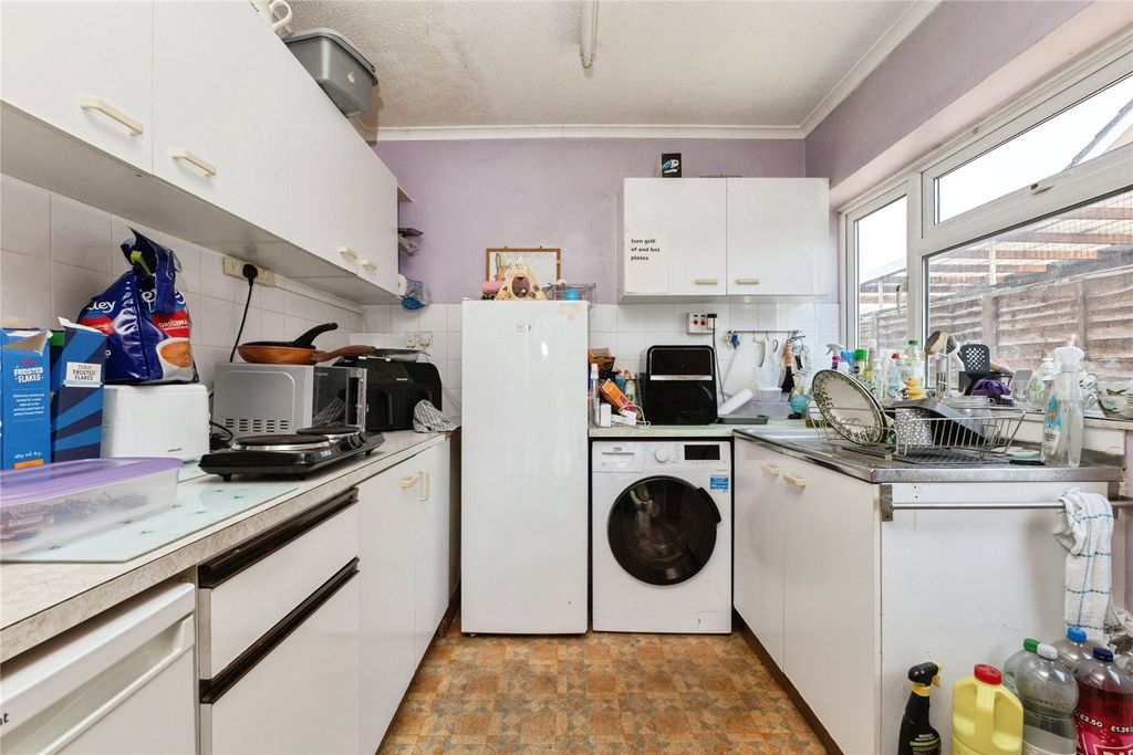 Property photo 2 of 12 Picture No. 01