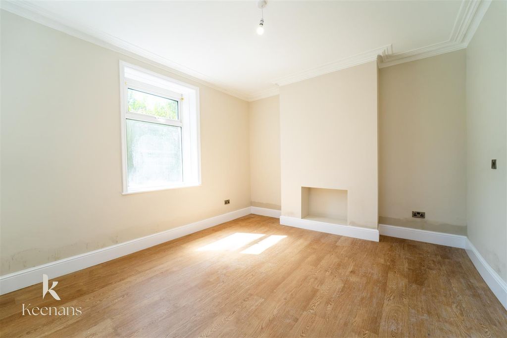 Property photo 3 of 25 K-7.Jpg