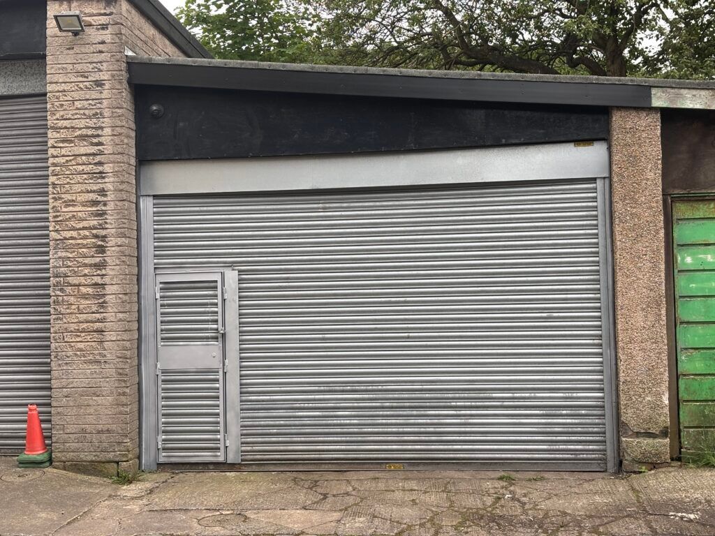 Property photo 1 of 2