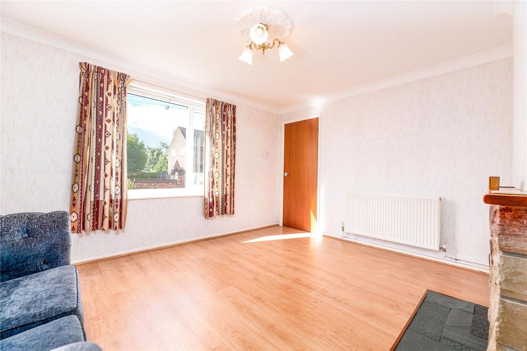 Property photo 2 of 30 Picture No. 12