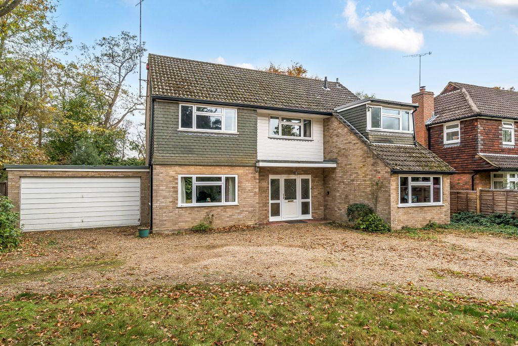 Property photo 1 of 16