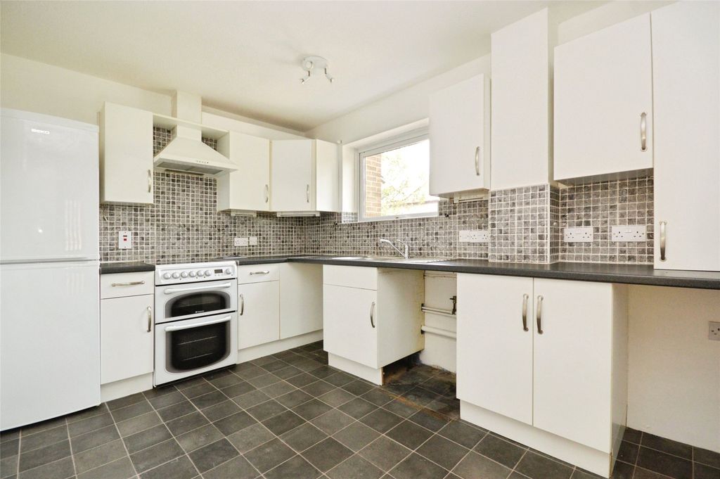 Property photo 2 of 10 Picture No. 21