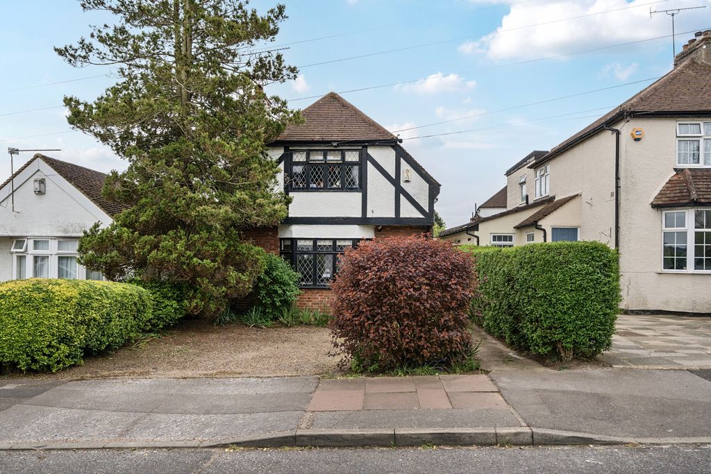 Property photo 1 of 15 External