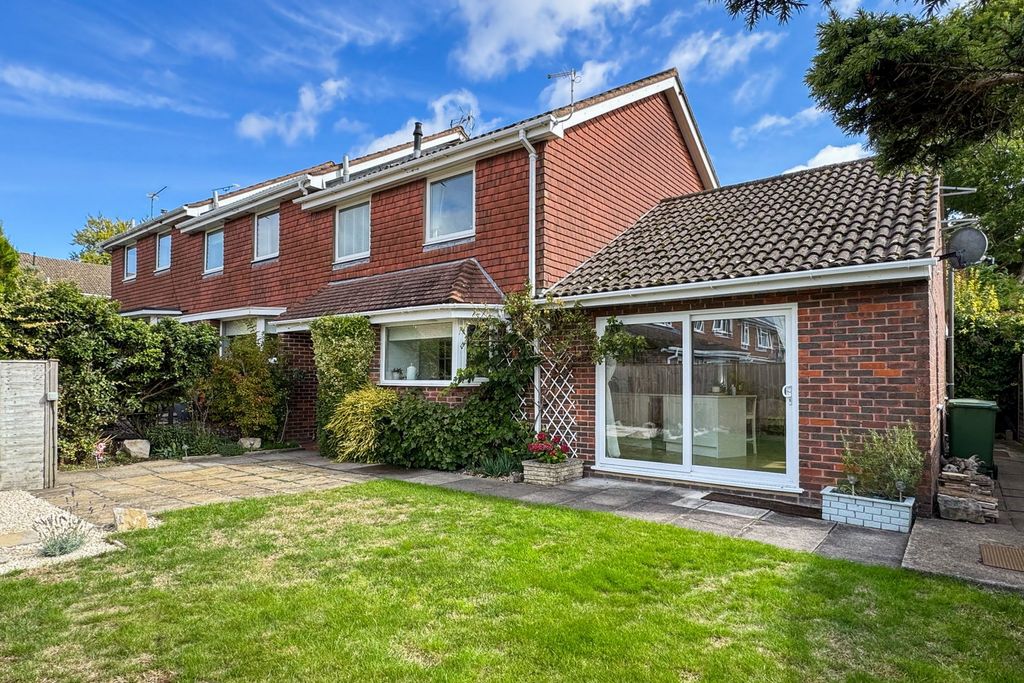 Property photo 1 of 27
