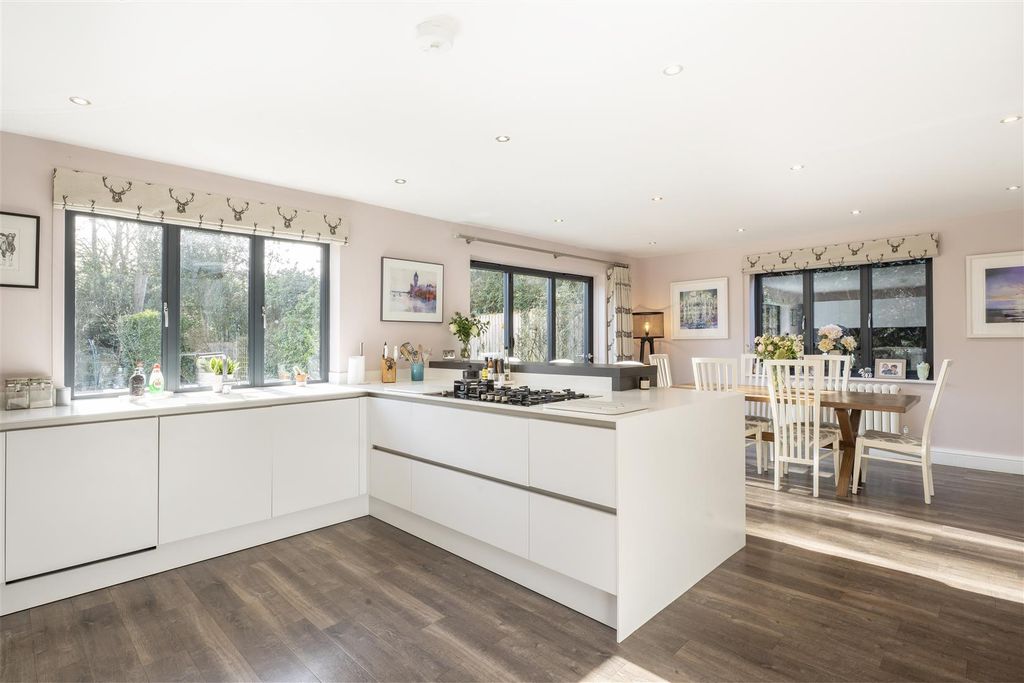 Property photo 2 of 16 Dsc_2464.Jpg