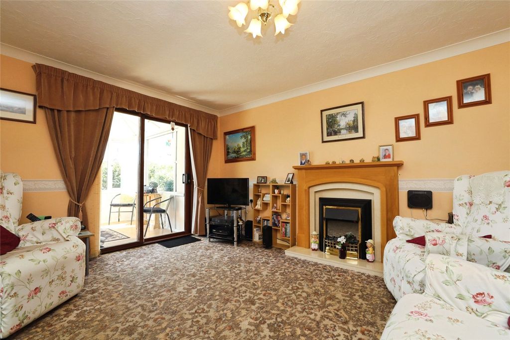 Property photo 3 of 15 Picture No. 08