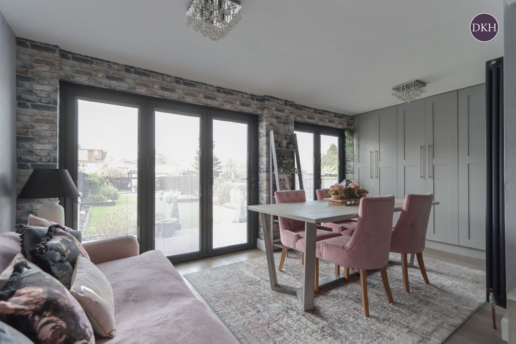 Property photo 3 of 15 Picture No. 14