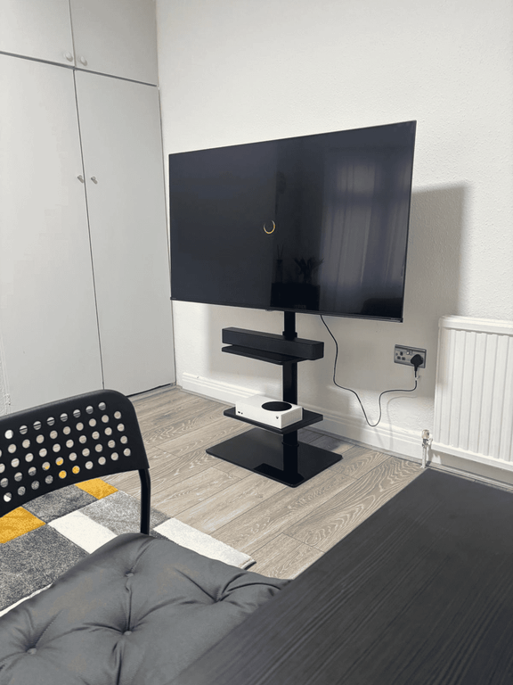 Property photo 3 of 10