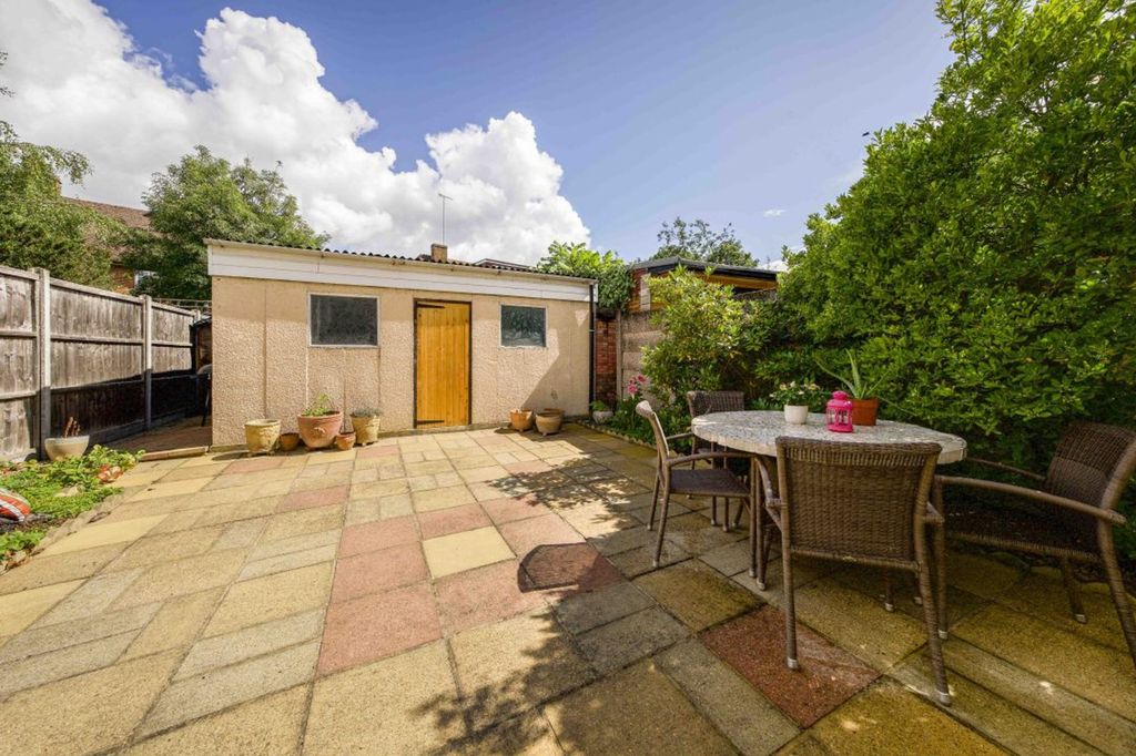 Property photo 3 of 11 Rear Garden And Garage
