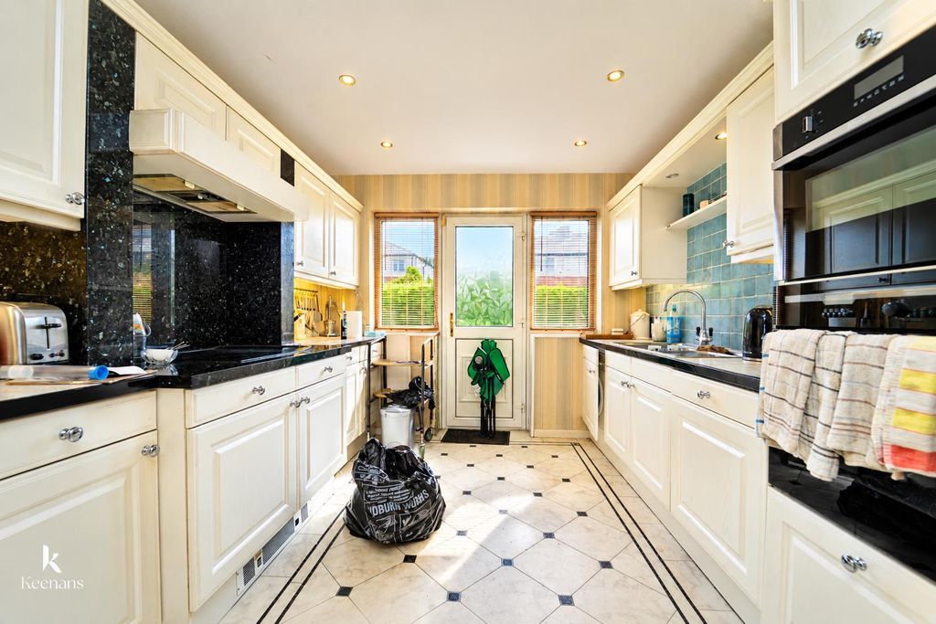 Property photo 3 of 24 Whitewell (23).Png
