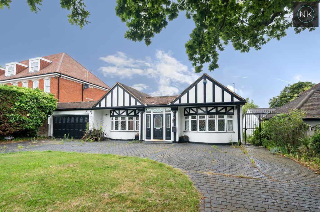 Property photo 1 of 31 4097440