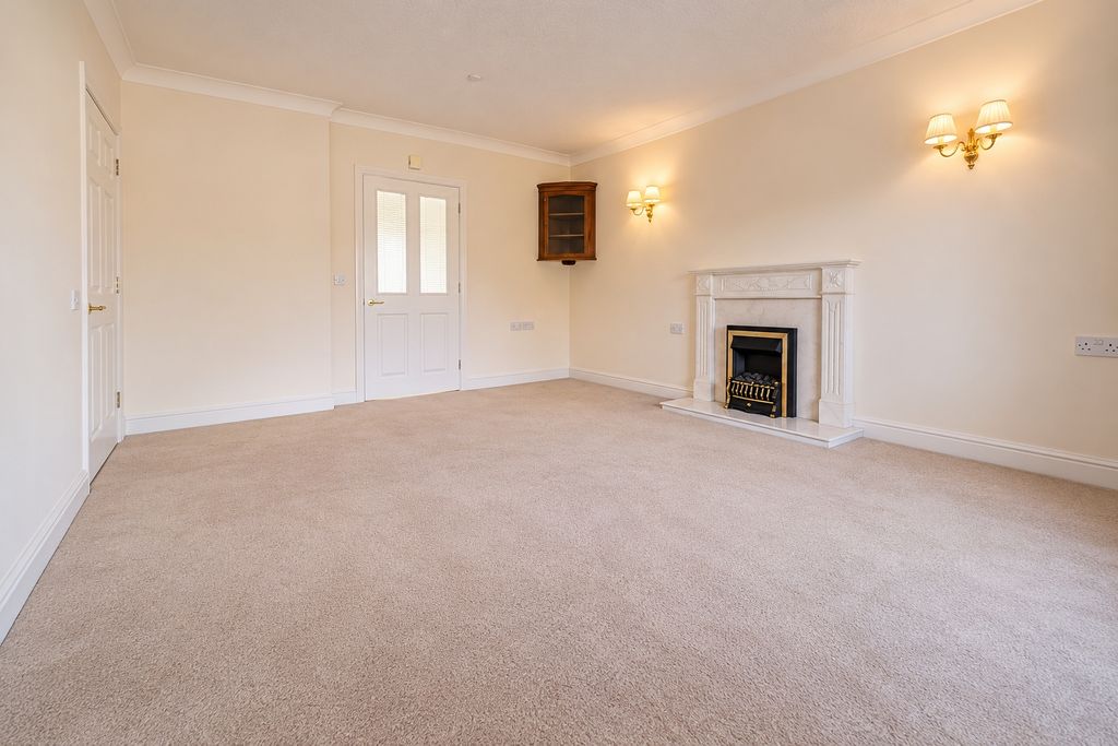 Property photo 3 of 11 Picture No. 10