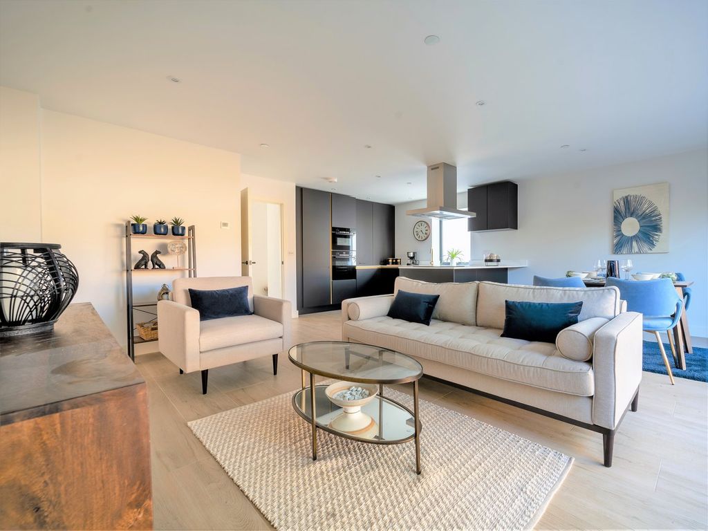 Property photo 3 of 16