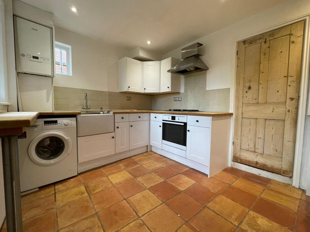 Property photo 2 of 11 4941241