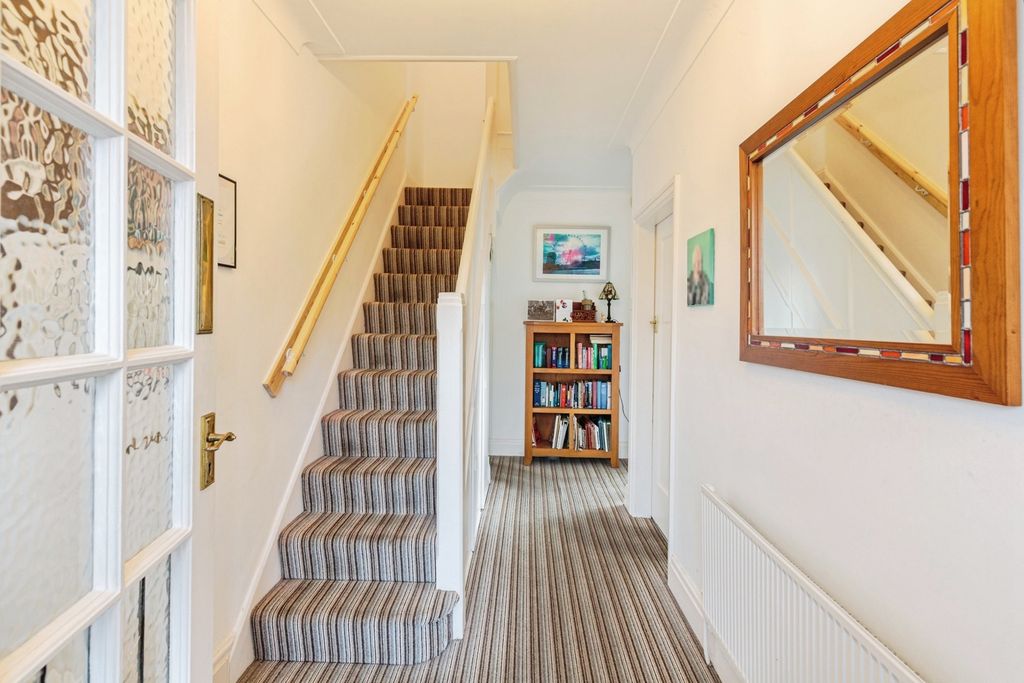 Property photo 3 of 19 Pbox-Img.Jpg