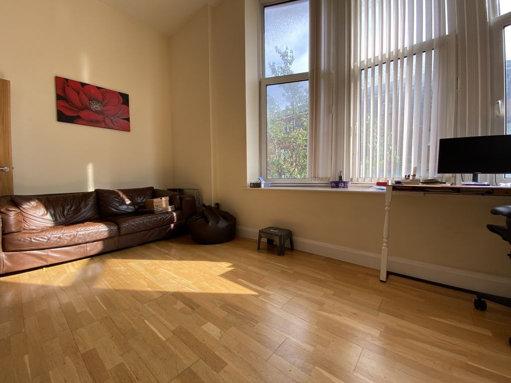 Property photo 3 of 5