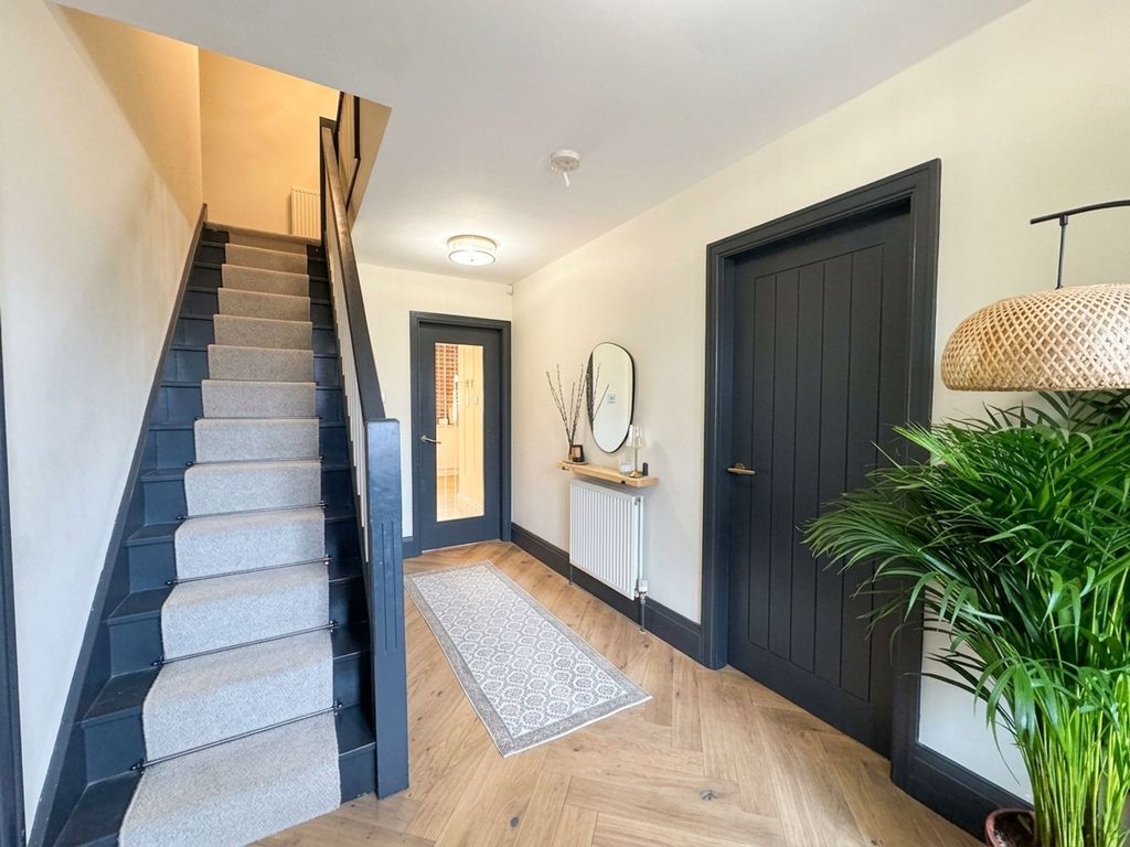 Property photo 2 of 57