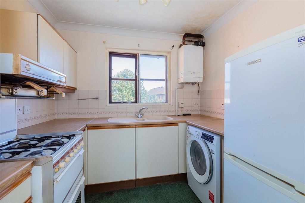 Property photo 3 of 13 45 Bridlington Spur-8.Jpg