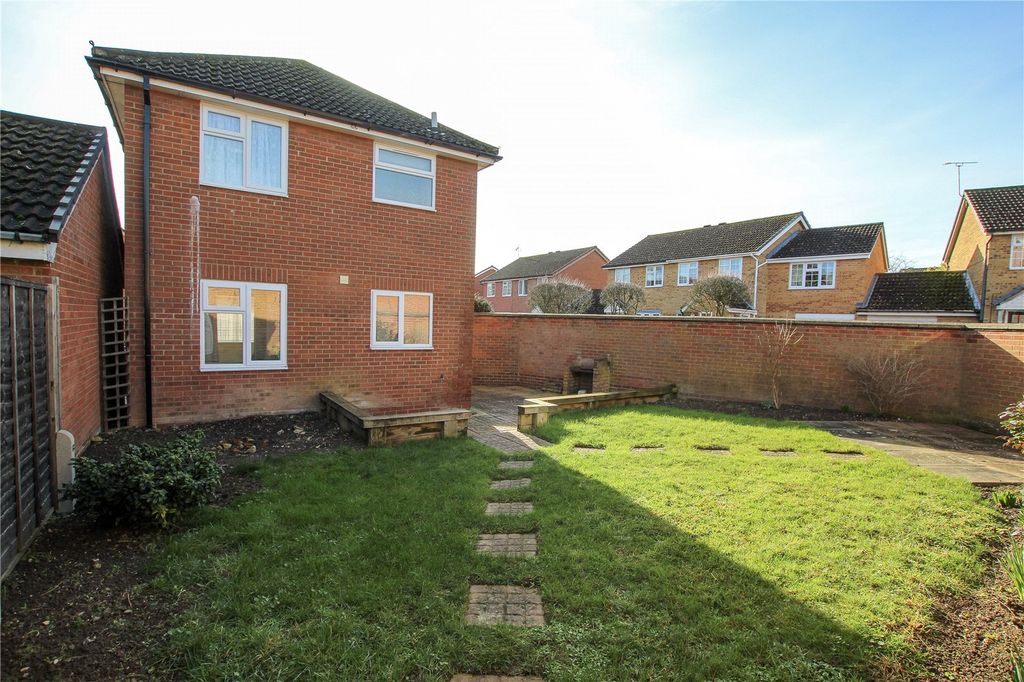 Property photo 2 of 16 Outside