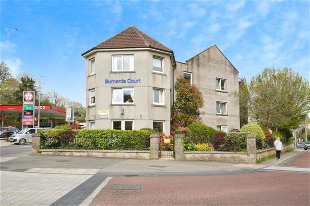 Property photo 1 of 12 (Main)