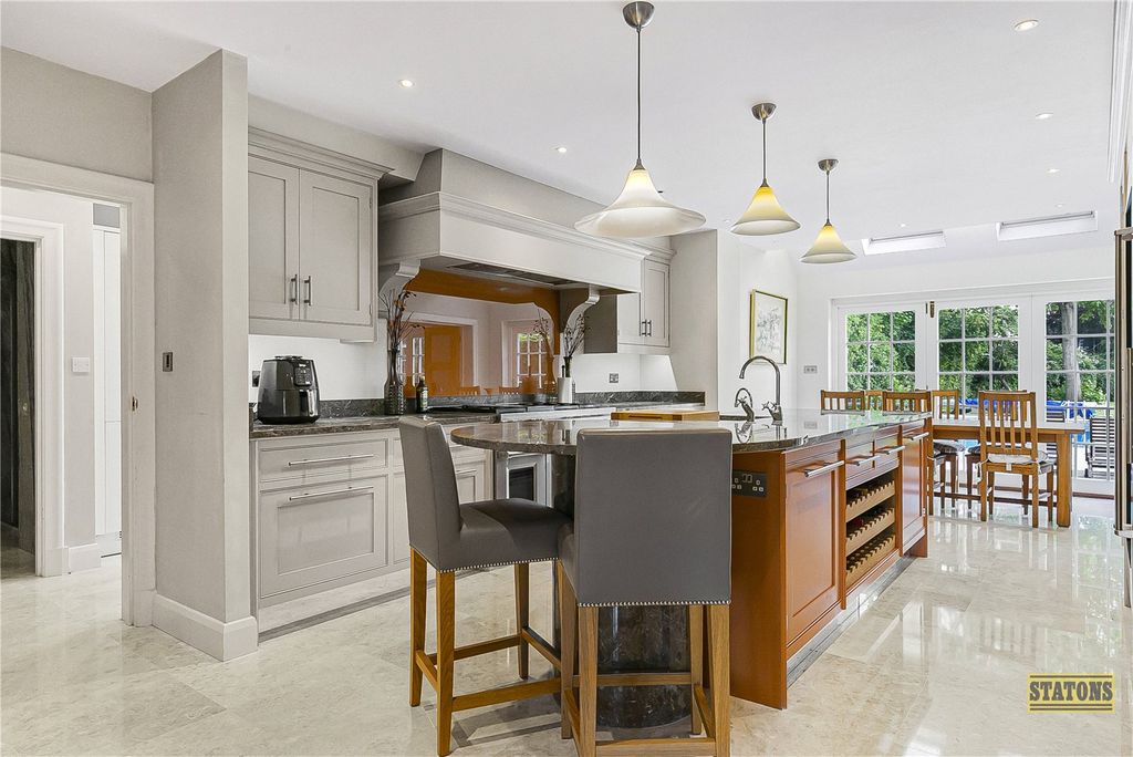 Property photo 3 of 20 Picture No. 31