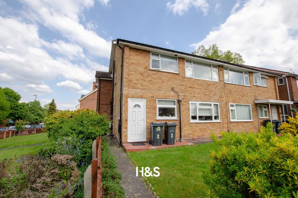 Property photo 1 of 6 2 Hazeltree - Front.Jpg