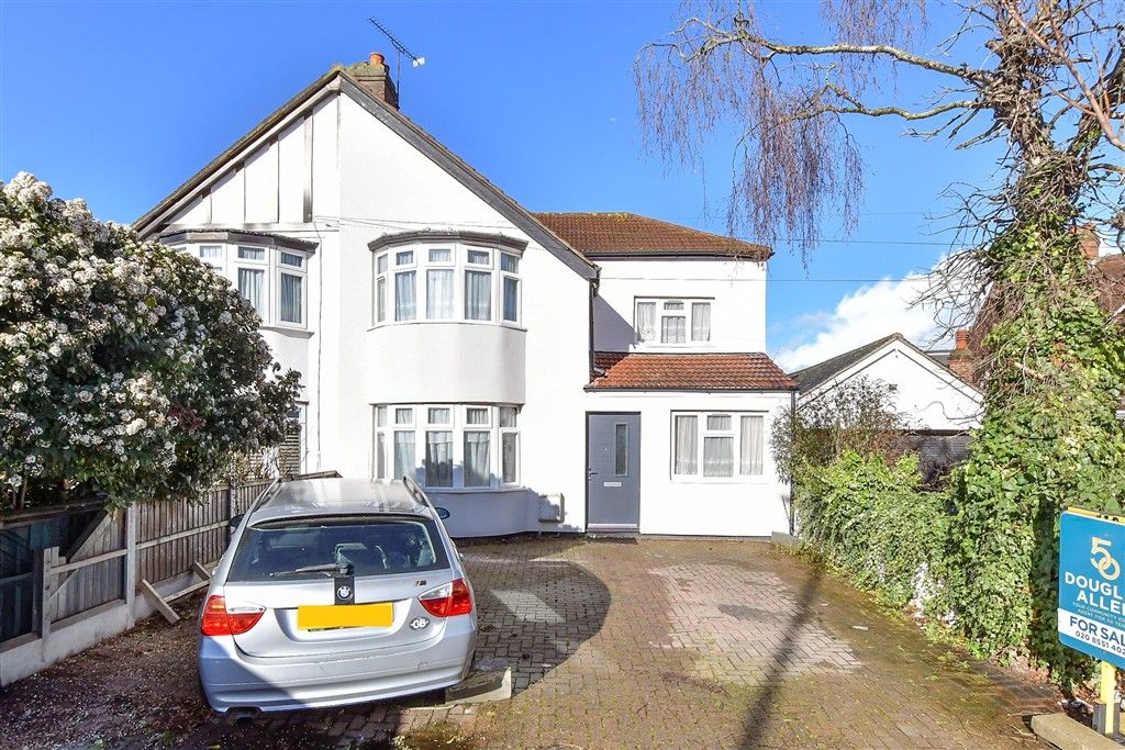 Property photo 1 of 11 External (Web)