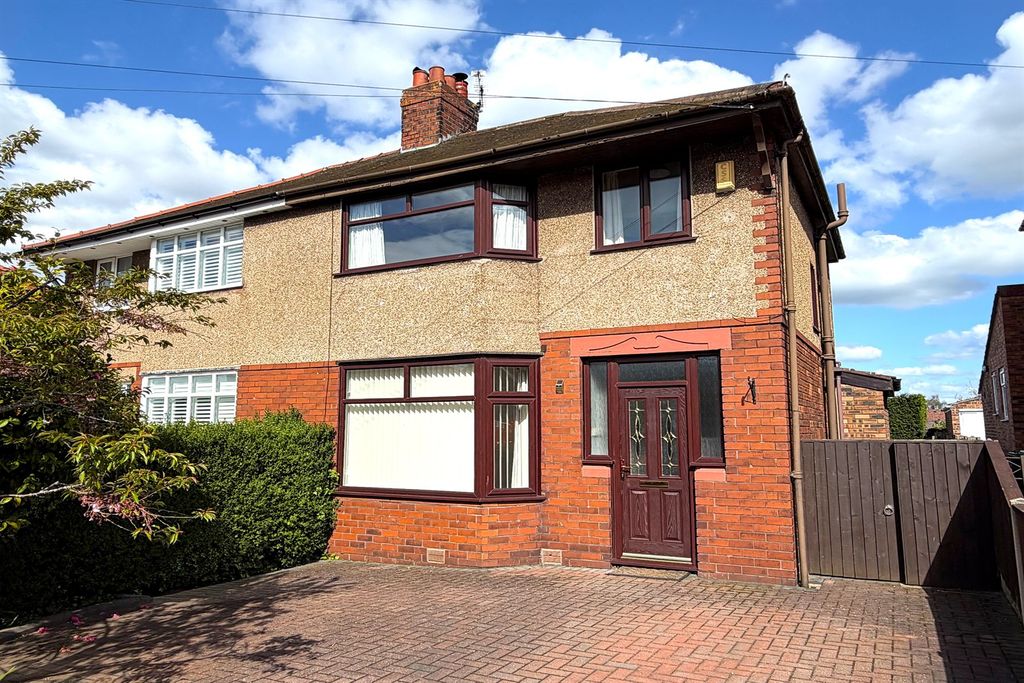 Property photo 1 of 12 (Main)