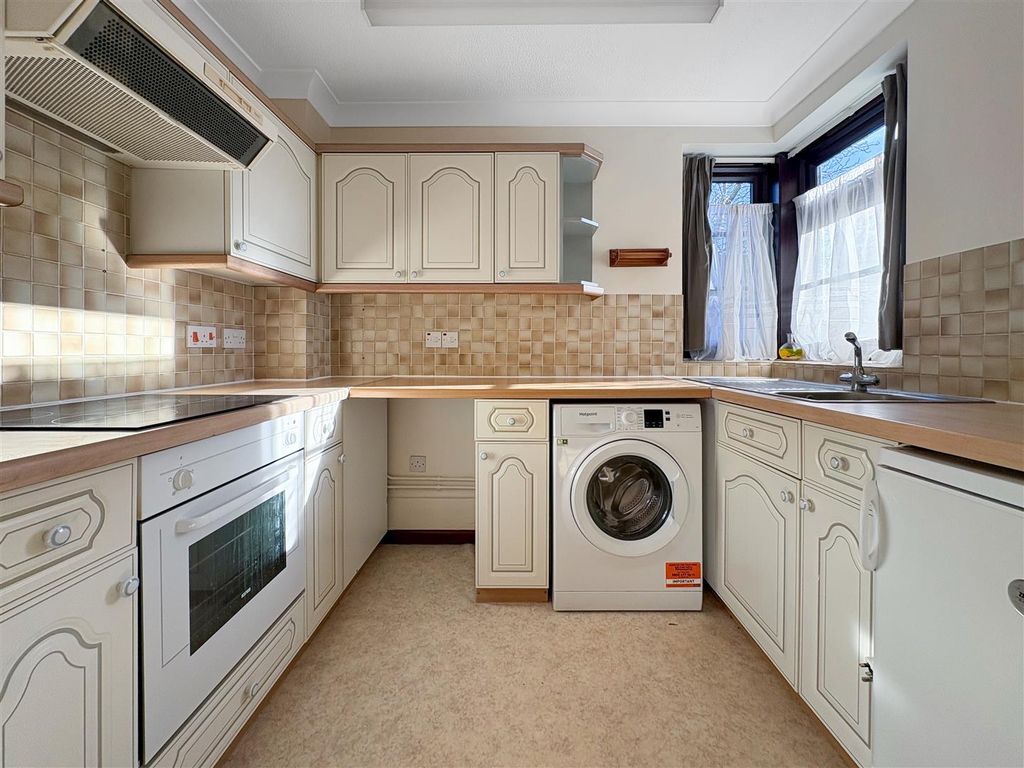 Property photo 3 of 10 Add110471F8Ed8F24Bff21876Fcb7A5c9961493c.Jpg