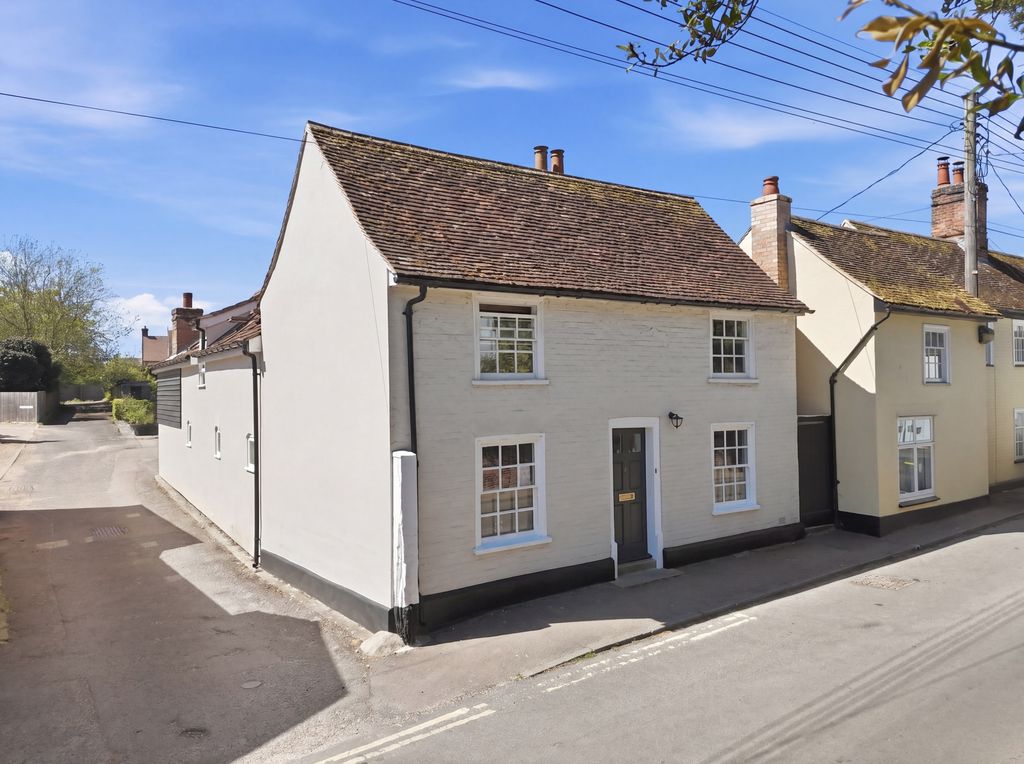 Property photo 1 of 32