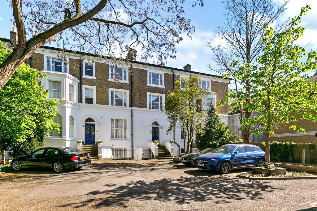 Property photo 2 of 19 Picture No. 04