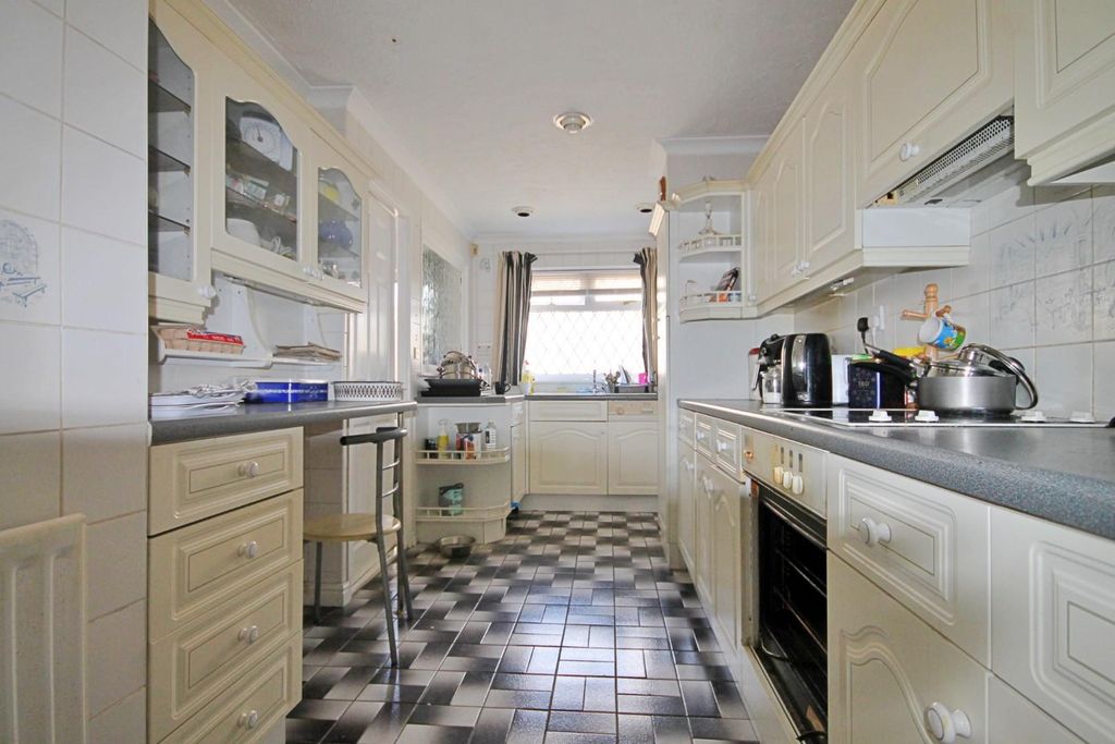 Property photo 3 of 12 4.Jpg
