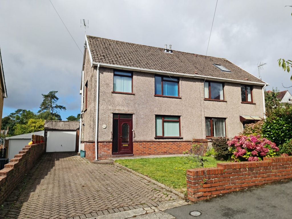 Property photo 1 of 20 Main Image