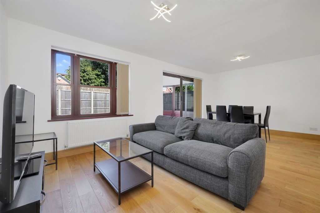 Property photo 1 of 27 m7Ylbajk.Jpg